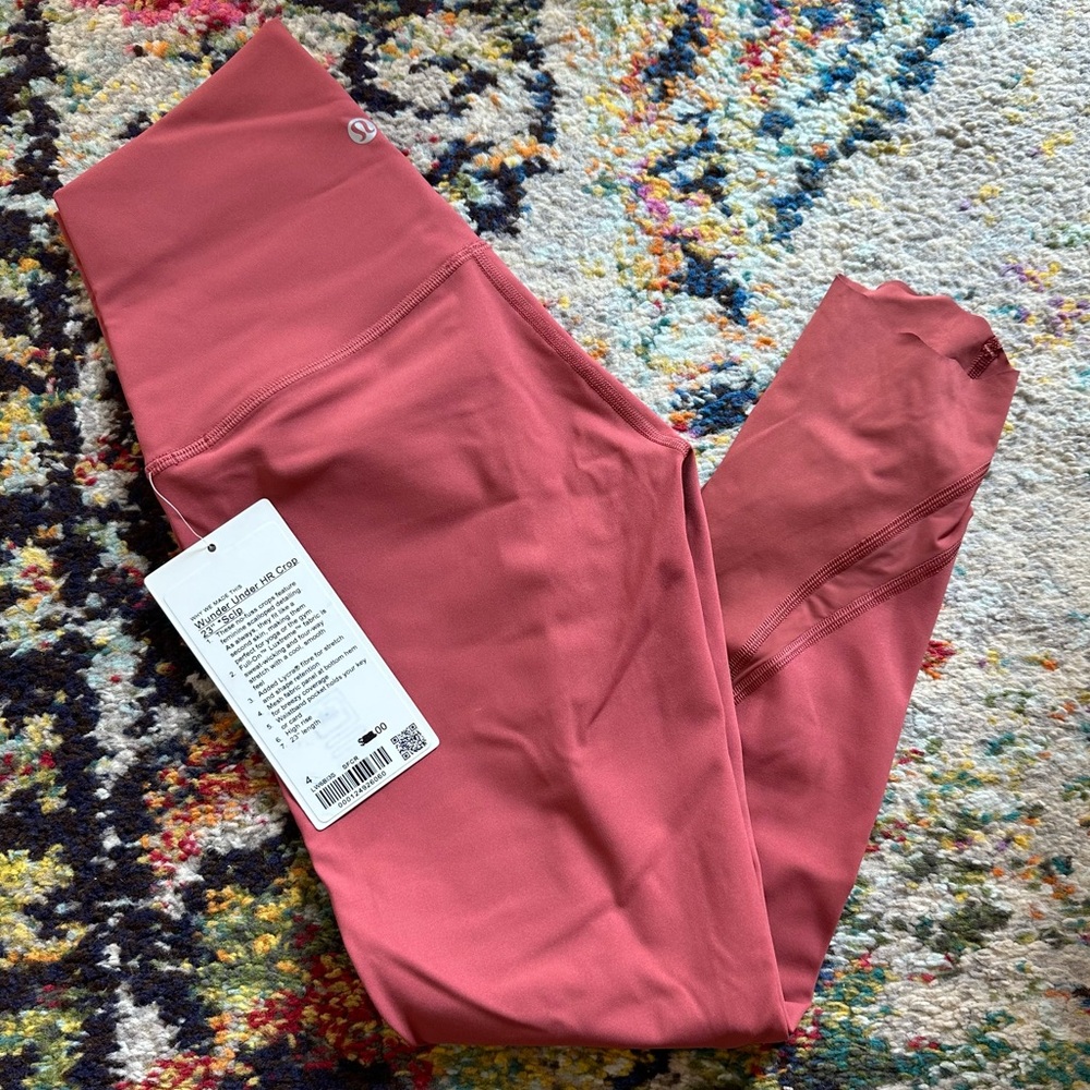 Lululemon Wunder Under HR Crop 23” Scallop